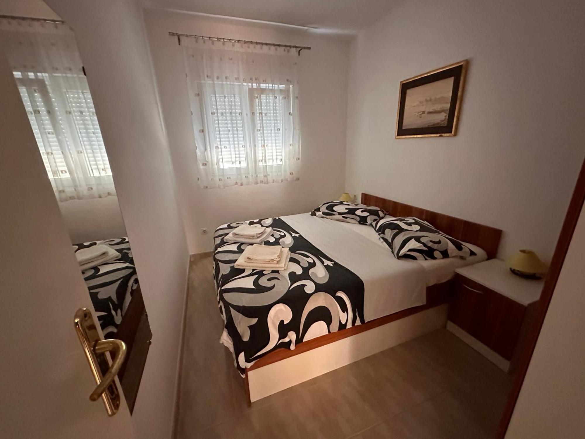 Apartments Gurman Supetarska Draga Esterno foto